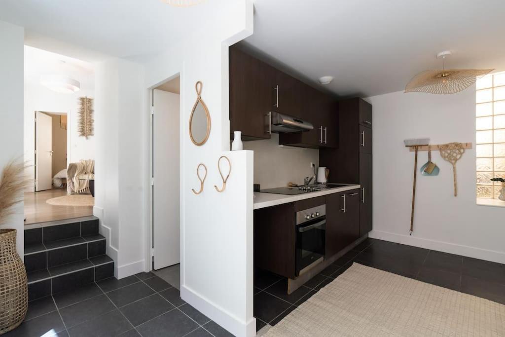 Superbe Appartement En Rdc Proche Marche Central ลาโรแชล ภายนอก รูปภาพ